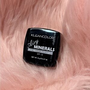 Kleancolor Ivory Loose Powder